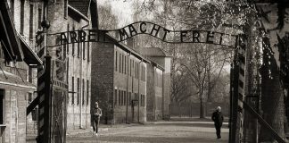 Auschwitz zwiedzanie