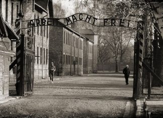 Auschwitz zwiedzanie