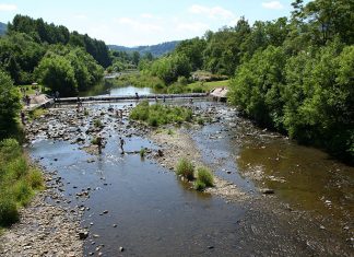Jesień w górach? Zdecyduj się na noclegi w Ustroniu!