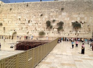 Top 5 pielgrzymek zagranicznych – dokąd najchętniej pielgrzymujemy? Top 5 pielgrzymek zagranicznych - dokąd najchętniej pielgrzymujemy?