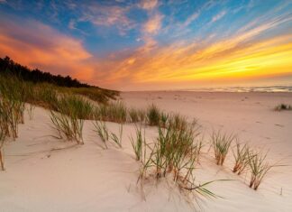 Jak zaplanować krótki wyjazd na morze? Hotele w Łebie i inne atrakcje Hotele w Łebie i inne atrakcje