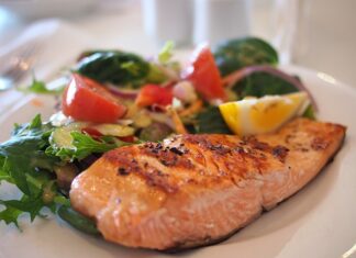 Z jakim morzem graniczy Słowenia?