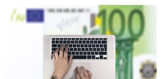 Ile zarabia początkujący lekarz w USA?