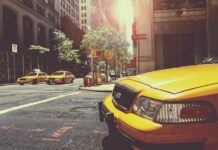 Ile trwa lot do Nowego Jorku z Polski? Ile trwa lot do Nowego Jorku z Polski?