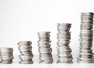 Ile pieniędzy można wywieźć z USA do Polski? Ile pieniędzy można wywieźć z USA do Polski?