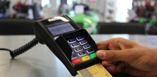 Czy opłaca się płacić kartą w Chorwacji?