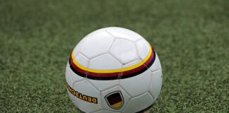 Jaki jest czas gry w piłkę ręczną?