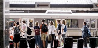 Co trzeba wyciągać z bagażu podręcznego przy odprawie?