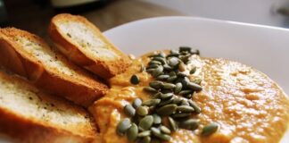 Ile za obiad nad morzem?