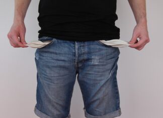 Ile trzeba mieć pieniędzy żeby wyjechać do USA? Ile trzeba mieć pieniędzy żeby wyjechać do USA?