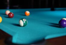 Czego nie wolno robić podczas gry w piłkę ręczną?