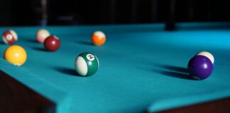 Czego nie wolno robić podczas gry w piłkę ręczną?