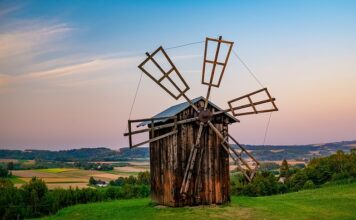 Za kogo rządów Polska weszła do Unii?