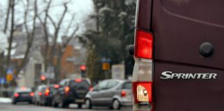 Czy mogę jeździć autem w USA?