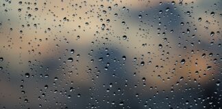 Co się stanie jak pęknie szyba w samolocie?