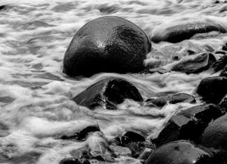 Ile LOT miał wypadków?