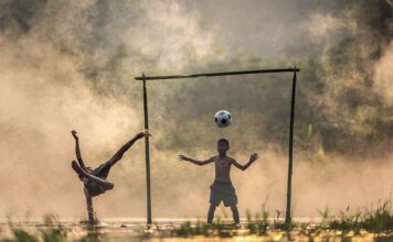 Kto wymyślił grę w piłkę ręczną?