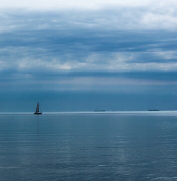 Jakie są zimowe atrakcje nad morzem? Gdynia zimą