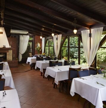 Przyjęcie weselne w restauracji w Krakowie – pytania o menu i organizację uroczystości restauracja przyjęcia rodzinne kraków